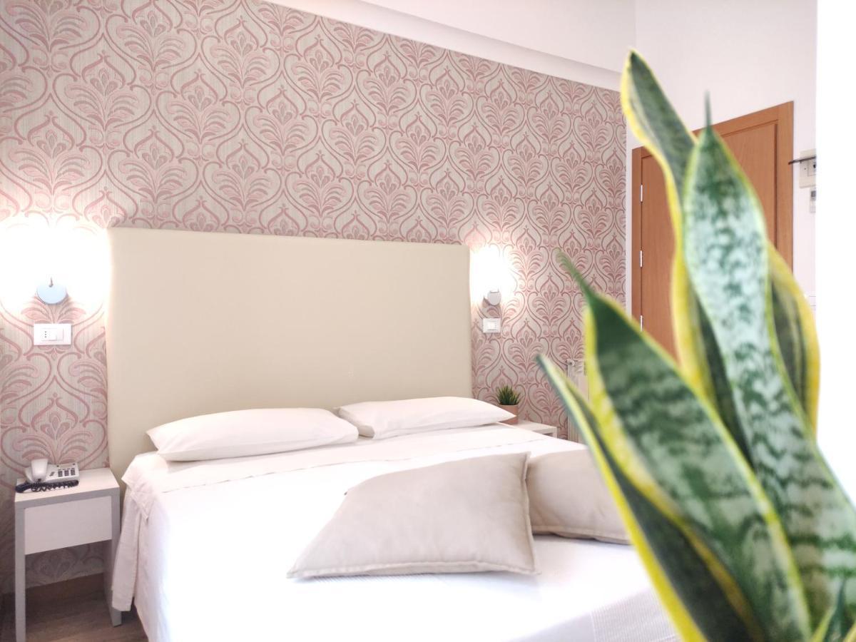 Hotel Galassia Rimini Extérieur photo
